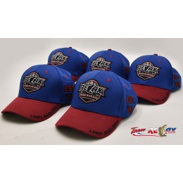 Фирменная кепка Relax (красно-синяя)