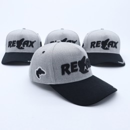 Фирменная кепка Relax (серо-черная)